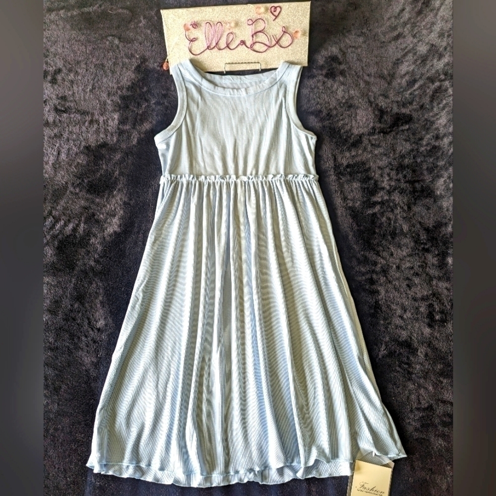 Sleeveless Dress
